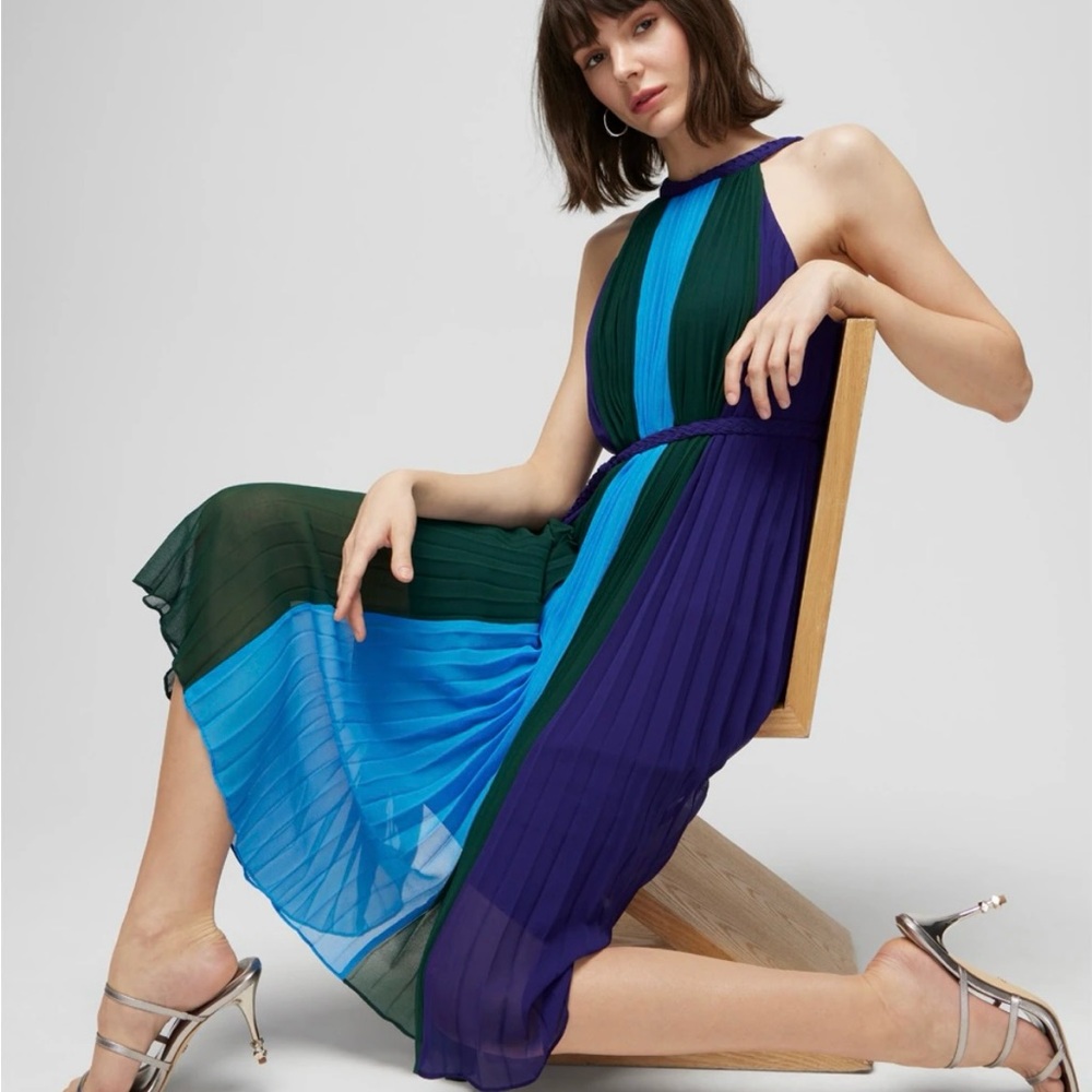 Elegant Pleated Halter Maxi Dress in Navy, Teal & Blue - Picture 2 of 3
